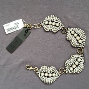 J. Crew Lulu Frost Impromptu Lips Mouth Pearl Crystal Statement bracelet